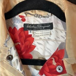 Ferragamo Women’s Jacket Size-Smalll